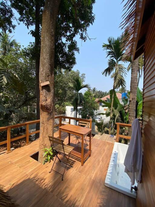 Mangifera Treehouse-Elixir Beach Farm-Jacuzzi-Cozy Villa Alībāg Ngoại thất bức ảnh